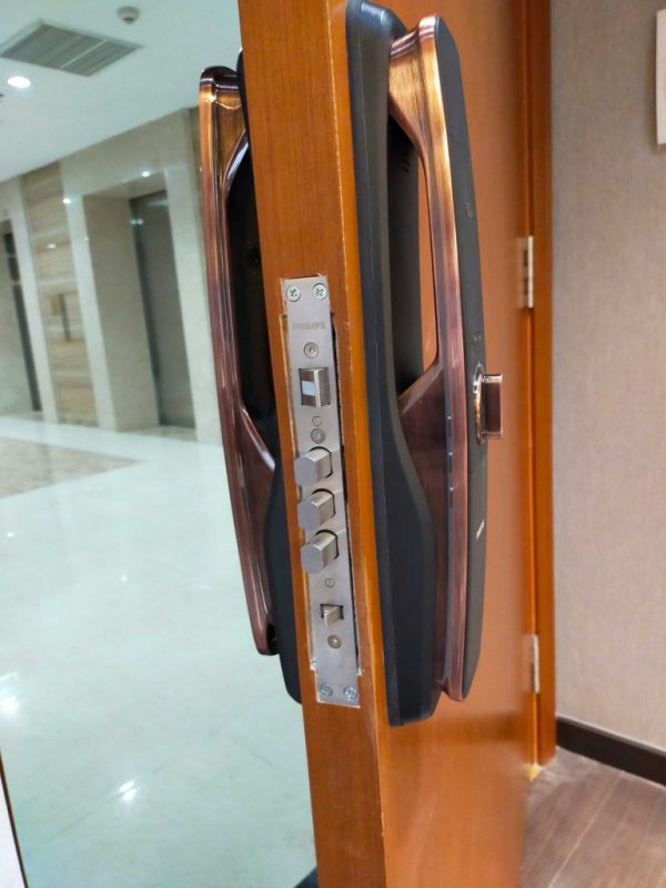 KHÓA CỬA VIỆT