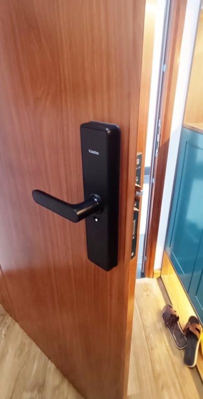 KHÓA CỬA VIỆT