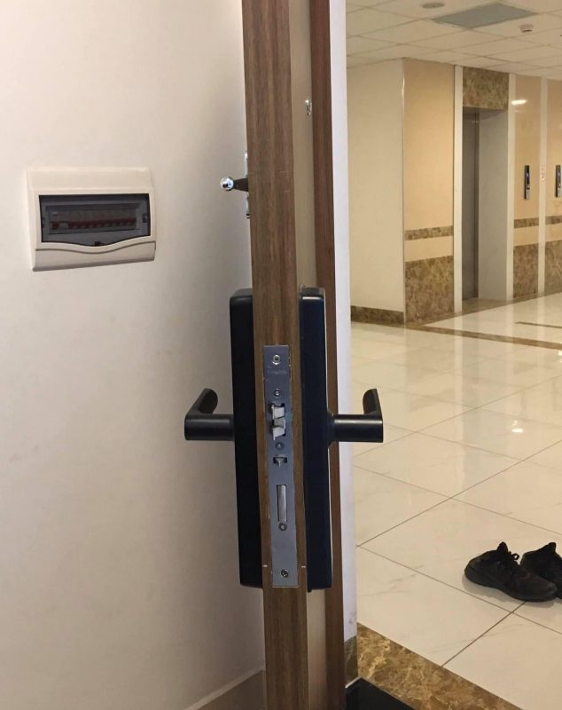 KHÓA CỬA VIỆT