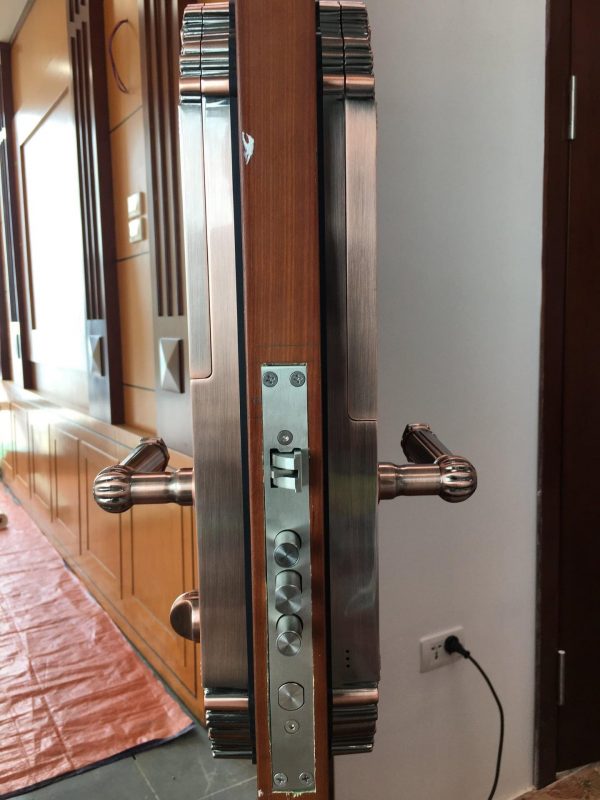 KHÓA CỬA VIỆT
