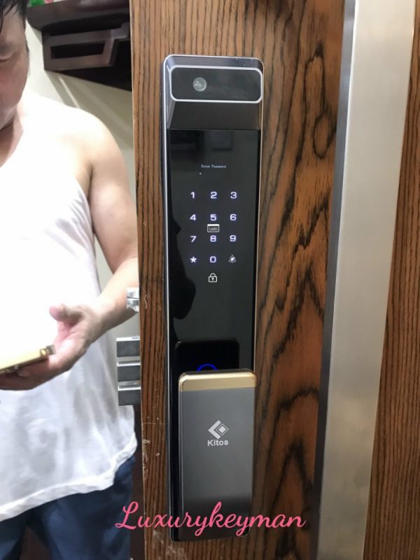 KHÓA CỬA VIỆT