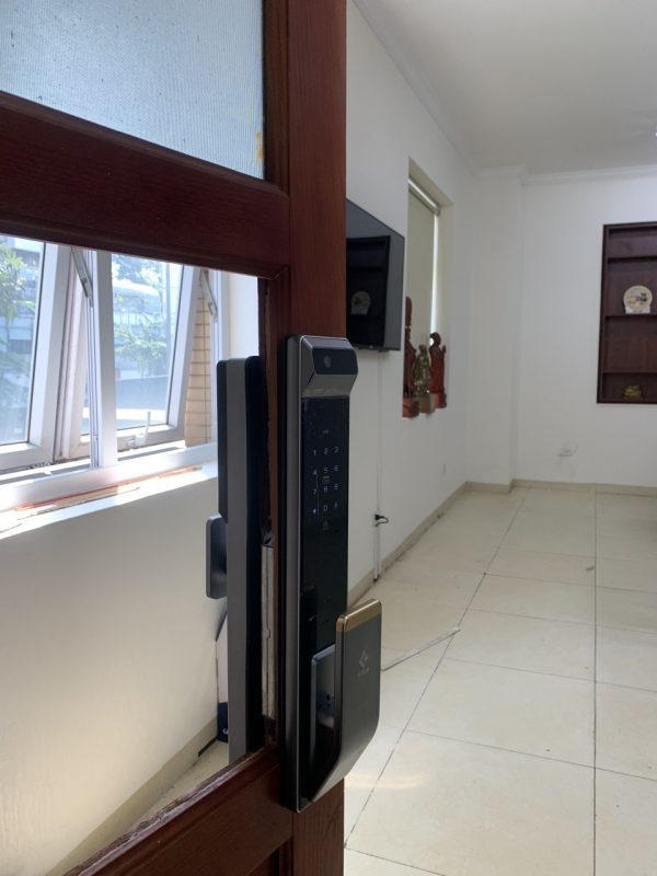 KHÓA CỬA VIỆT